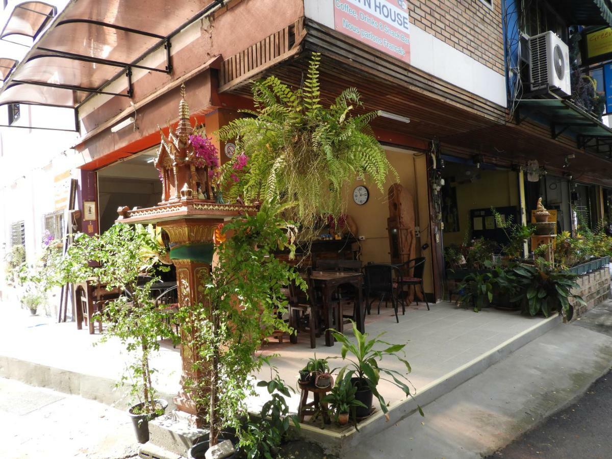 P'Lyn House Hotell Chiang Mai Eksteriør bilde